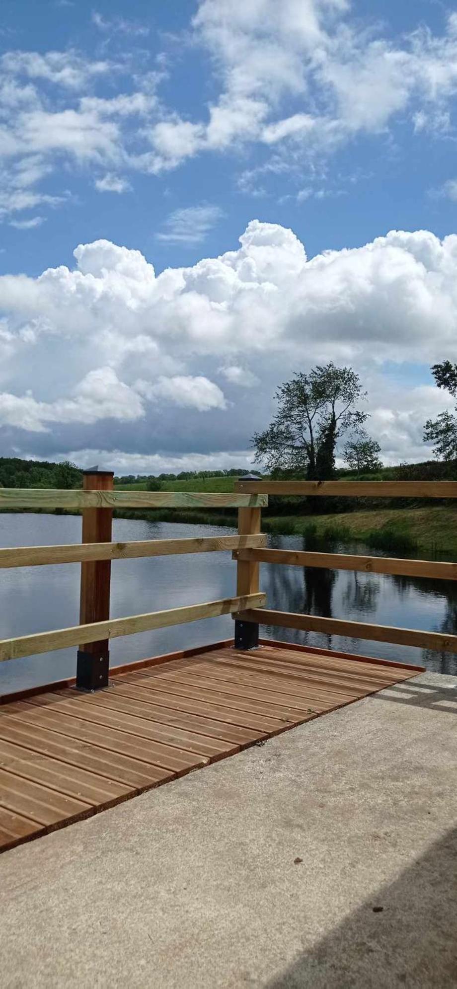 فيلا Au Domaine De L'Etang Saint-Priest-sous-Aixe المظهر الخارجي الصورة